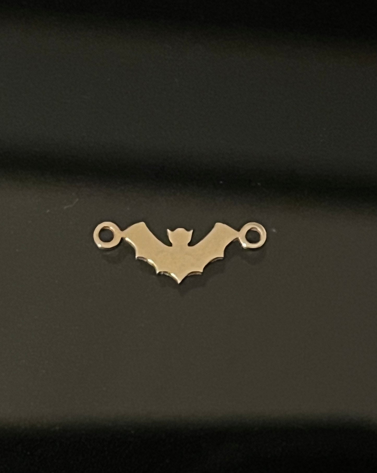 Bat Connector