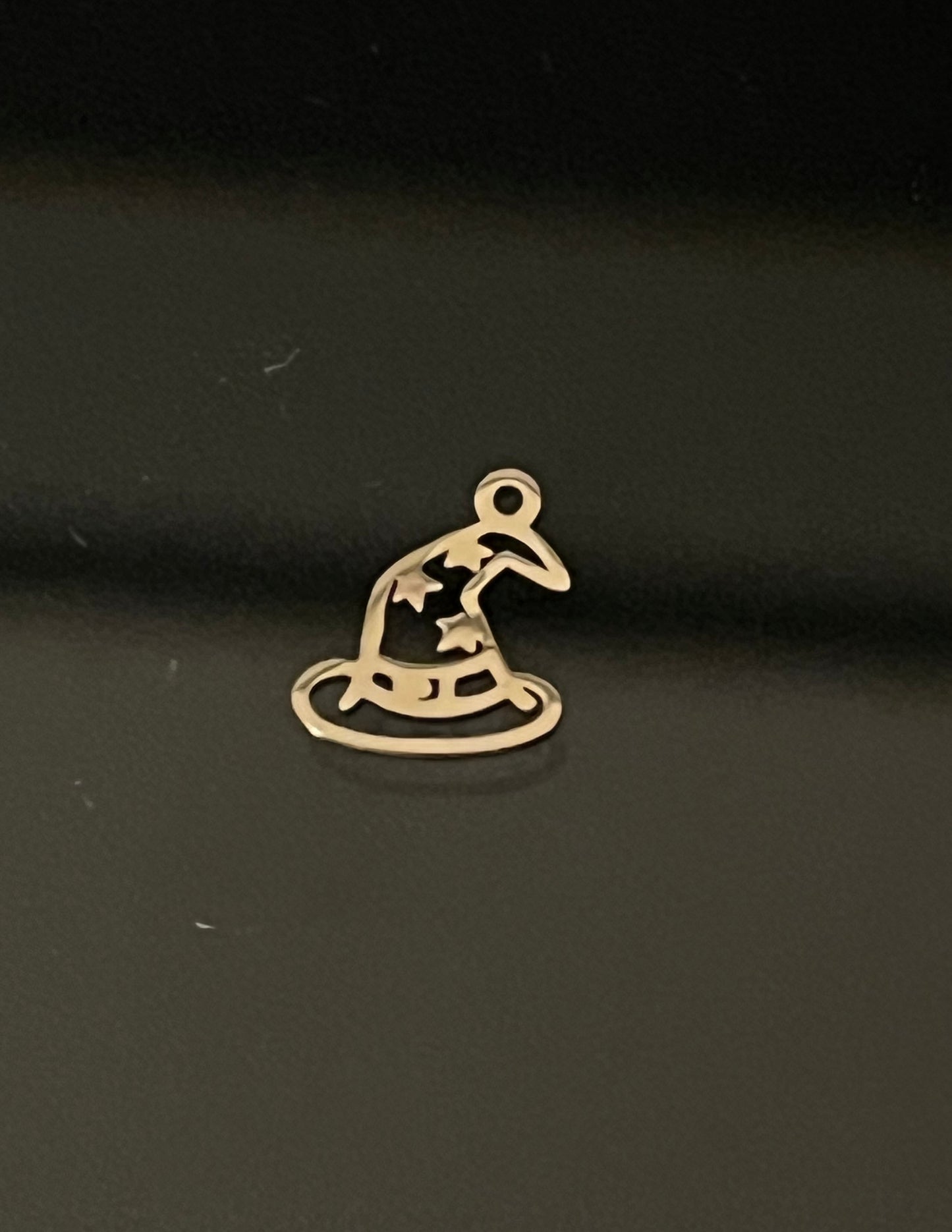 Which Hat Charm