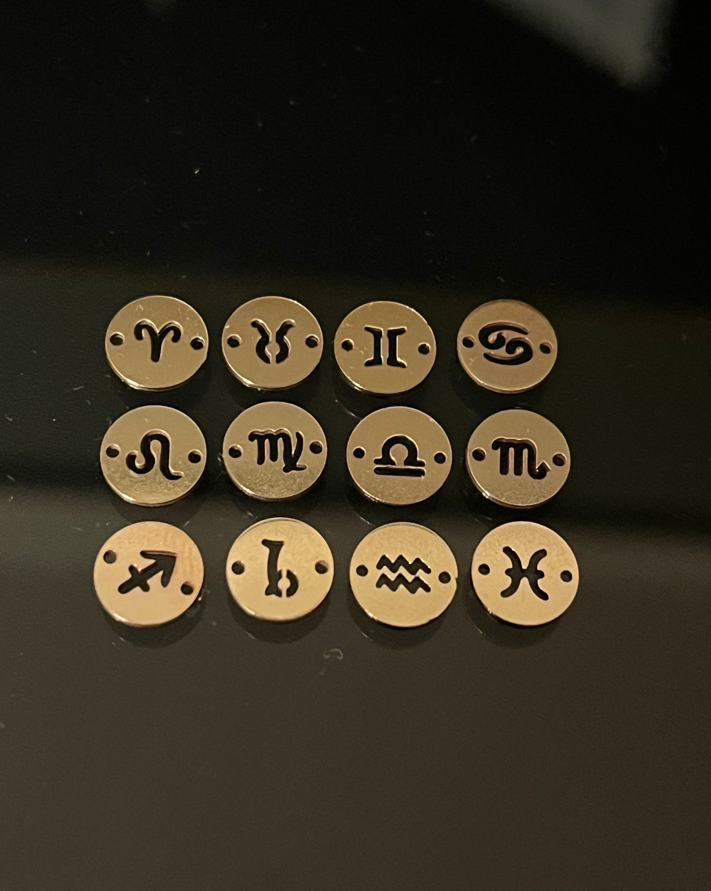 Zodiac Round connectors