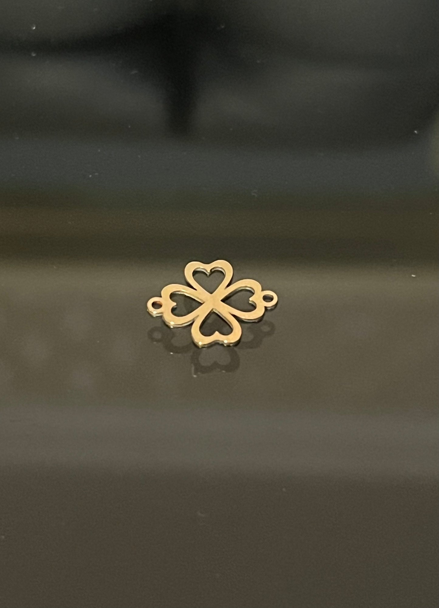 Clover Connector