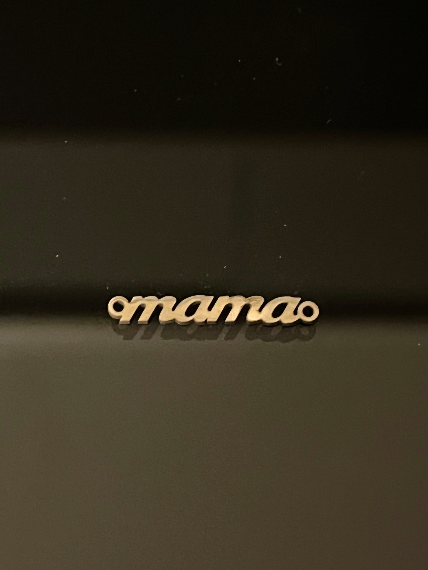 Mama connector cursive